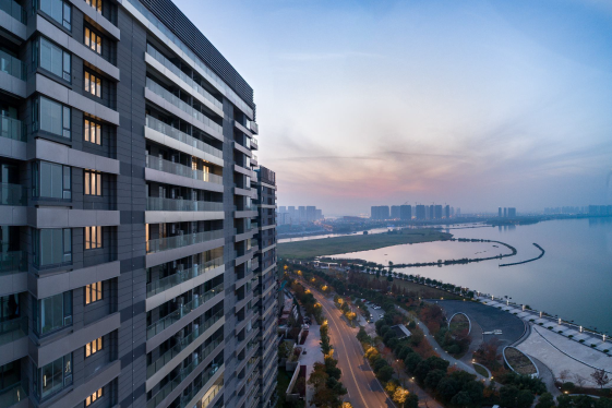 鉑悅犀湖（中國(guó)土木工程詹天佑獎(jiǎng)優(yōu)秀住宅小區(qū)金獎(jiǎng)，全國(guó)用戶(hù)滿(mǎn)意工程）